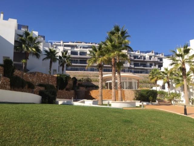 Luxury Beach Front Apartment Arenales del Sol Exterior photo