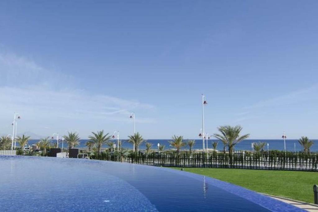 Luxury Beach Front Apartment Arenales del Sol Exterior photo