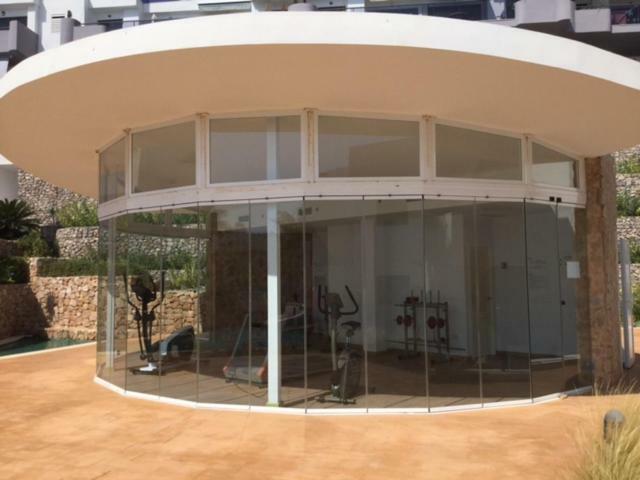 Luxury Beach Front Apartment Arenales del Sol Exterior photo